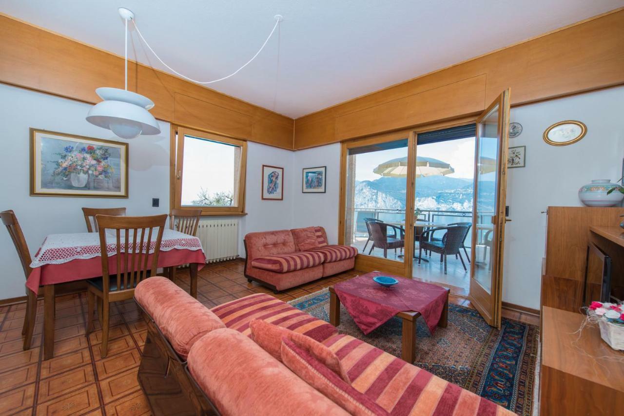 Villa Malcesine Exterior photo